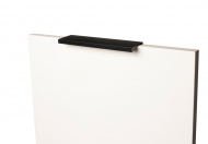 картинка Ручка профиль CA1 L124 мм, м,ц. 96 мм черный матовый от магазина комплектующих для производства мебели "Панорама"